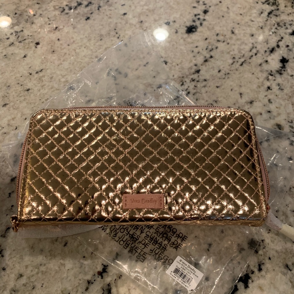 NWT Vera Bradley rose gold shimmer wristlet wallet